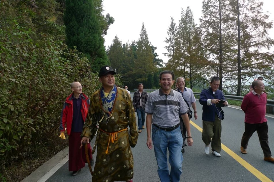 001EFHzpzy73B4INzio78