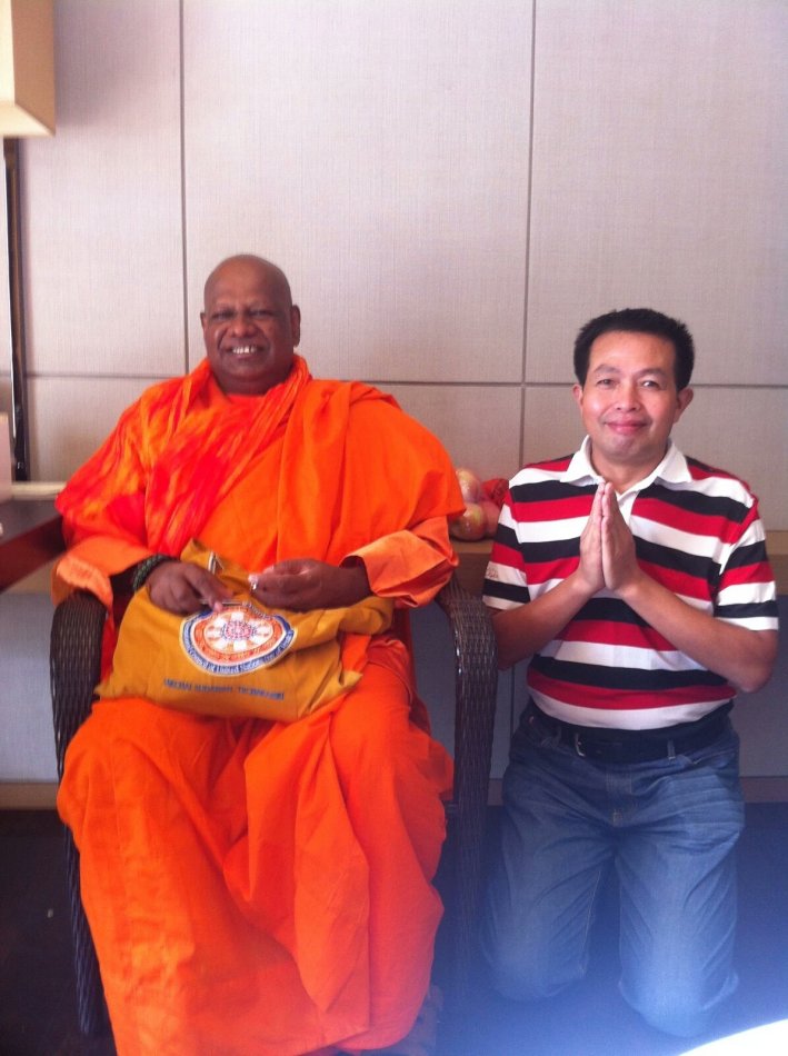 001EFHzpzy73B4JJgIGba