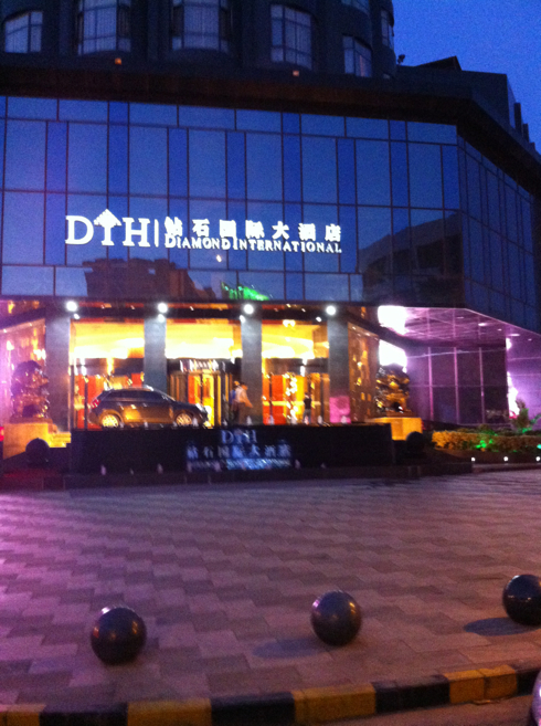 5a6d7e574dc9791440603&690