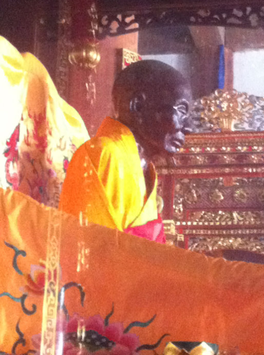 001EFHzpzy6KYf4Bk2004&690