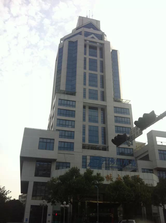 001EFHzpgy6PS4EtZQnbb&690