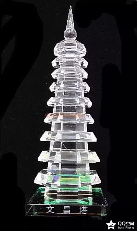 001EFHzpgy6UXLqbyrc46&690