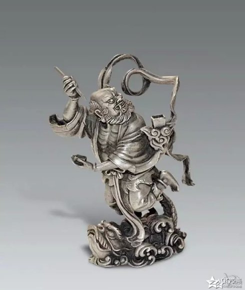 001EFHzpgy6UXLprNMT33&690