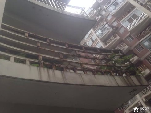 001EFHzpzy6T0PWAS4s8c&690