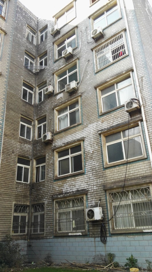 001EFHzpgy6YNhvlPYjcf