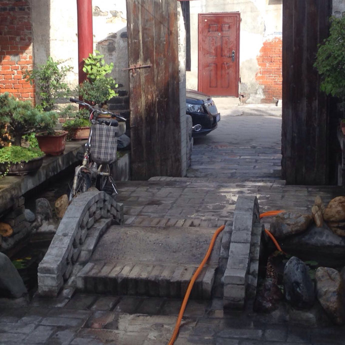 001EFHzpgy6W6VYYrZXad