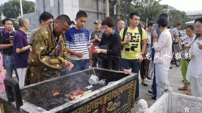 001EFHzpgy6VO5b6r1pa3&690