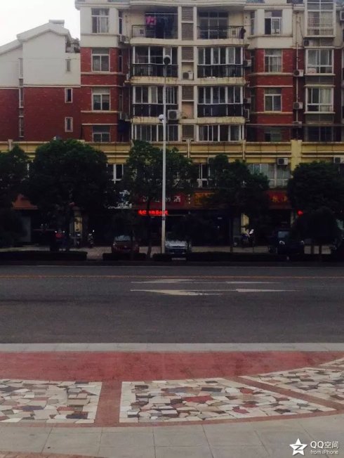 001EFHzpgy6V3PBcJCdc5&690