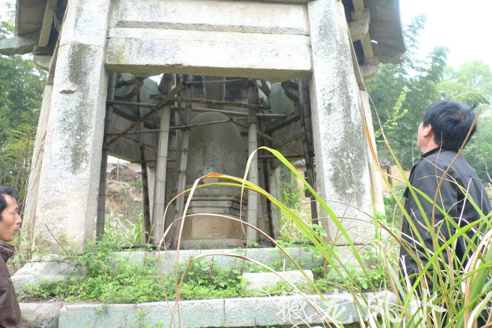 001EFHzpgy6WhaqhmTye4&690