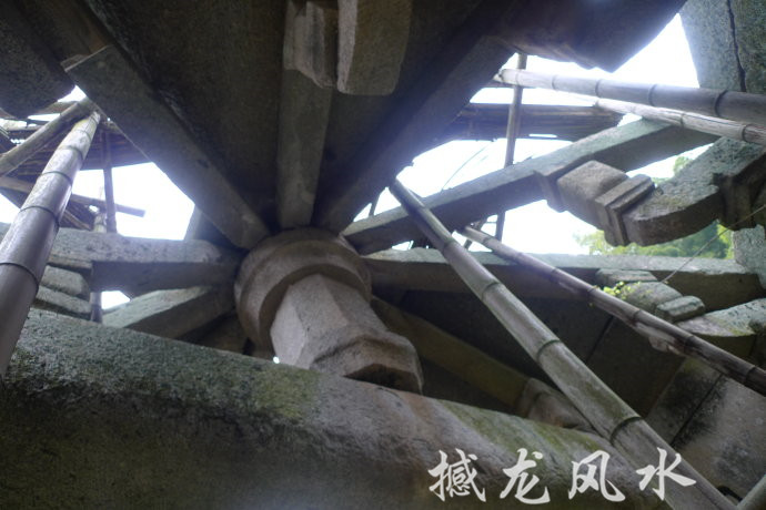 001EFHzpgy6WhatxXOwf0&690