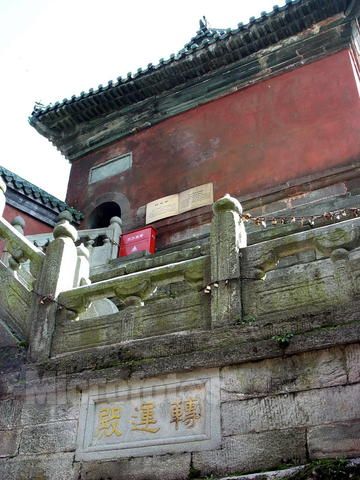 001EFHzpzy73LsfDNED13&690