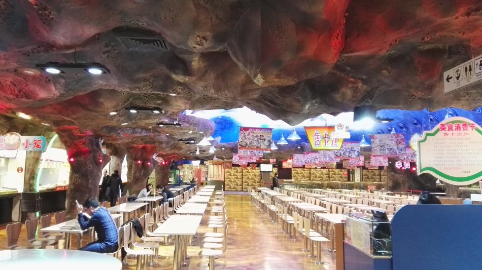 001EFHzpgy6YcXxUlsP3f