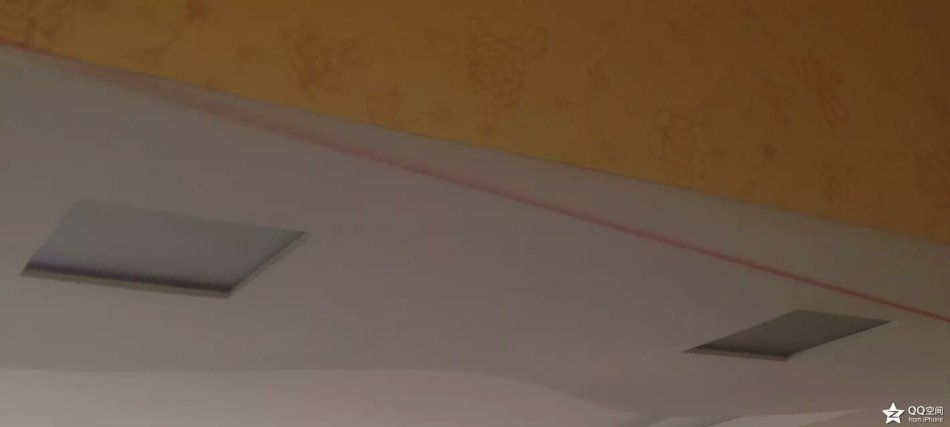 001EFHzpzy70uaHSeeH07