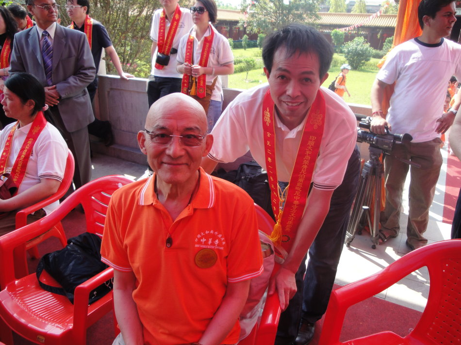 001EFHzpgy72krZDPV1d3