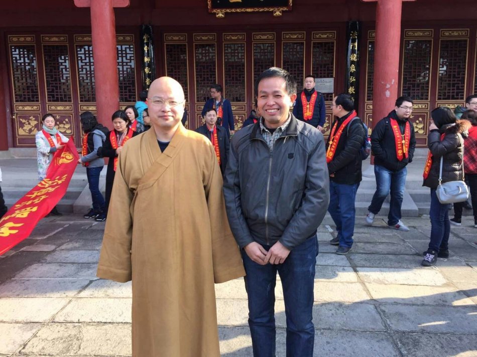 001EFHzpgy72krZLPYC72