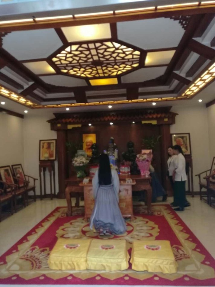 001EFHzpzy72YXVkaLX55