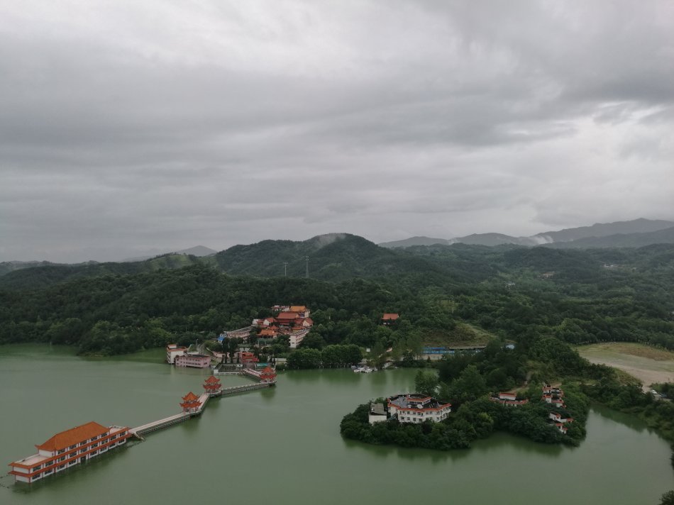 001EFHzpzy72YXWdURtab