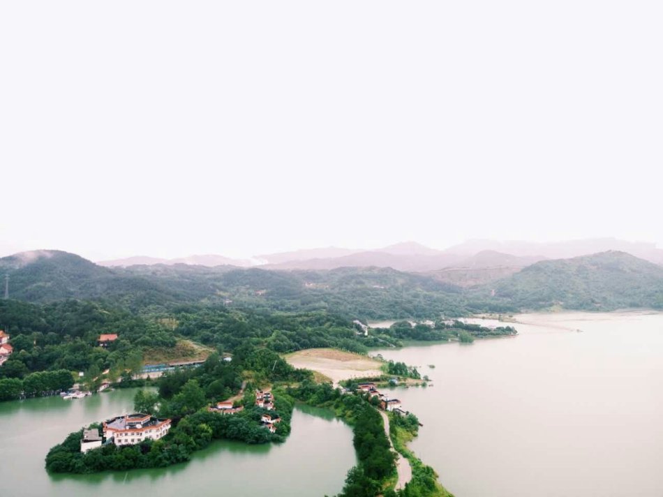 001EFHzpzy72YXWqVXgae