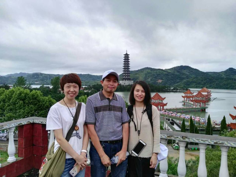 001EFHzpzy72YXWPPg357