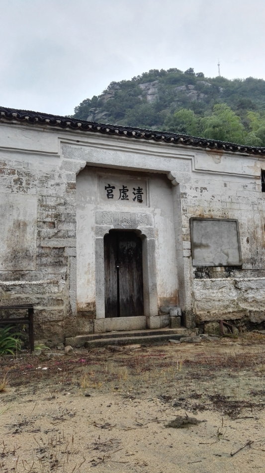 001EFHzpzy73Vikxsboea