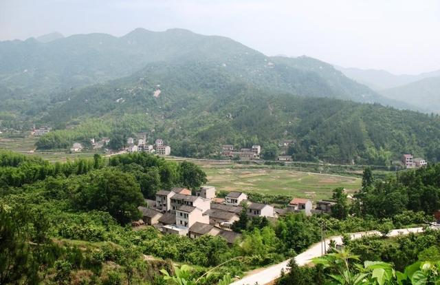 001EFHzpzy743dJGWn721