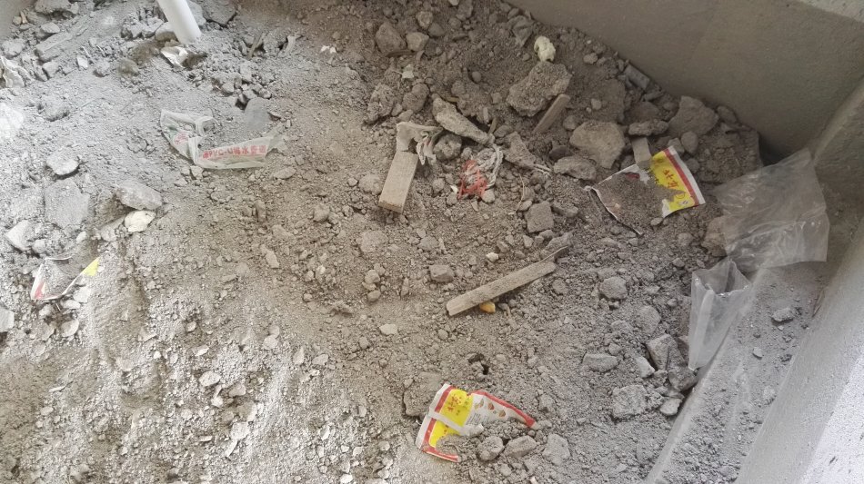 001EFHzpzy76aYkLf2Laf